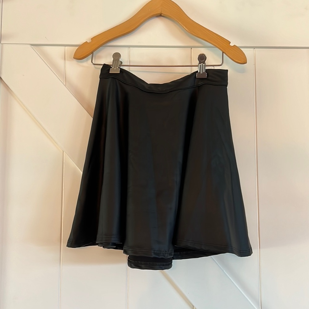 Black leather skirt size medium